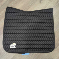 Thin Satin Quilt Dressage Saddle Pad, Mesh Spine *vgc, clean, mnr hair, creased