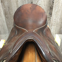 17 MW *5.25 Passier Century Dressage, 2 Billet Guards, Wool Flocking, 0 Blocks, Flaps: 16.25"L x 12"W Serial #: 179901