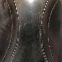 18" M *4.5 Prestige Appaloosa Dressage, Felt Flocked, Lg Front Blocks, Flaps: 16.5"L x 13"W Serial #: 18 33 233 060 320 806 B 35
