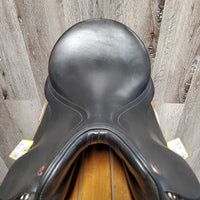 17.5 MW *5.25 Kieffer Malmo Dressage Saddle, 2 Billet Guards, Navy Cotton Passier Cover, Wool Flocked, Rear Gusset Panel, Lg Front Blocks, Flaps: 17.5"L x 12.5"W Serial #: 0803039 5 1
