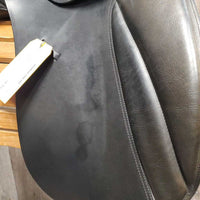 17.5 MW *5.25 Kieffer Malmo Dressage Saddle, 2 Billet Guards, Navy Cotton Passier Cover, Wool Flocked, Rear Gusset Panel, Lg Front Blocks, Flaps: 17.5"L x 12.5"W Serial #: 0803039 5 1

