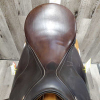 17 M *4.75 Regal Monoflap Dressage Saddle, Lg Exterior Front Blocks, Wool Flocking, Rear Gusset Panels, Flaps: 16"L x 12.5"W

