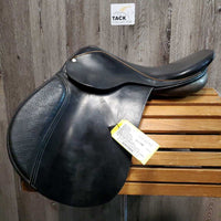 17" Med 5" Berney Bros Close Contact, 2 Billet Guards, 0 Blocks, Rear Gusset Panel, Synthetic flocking, Flaps: 14"L x 13"W Serial #: N/A
