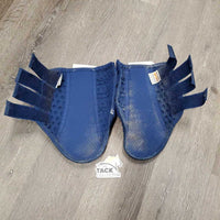 Pr Closed Boots, velcro *gc, clean, thick film/residue, hairy velcro, mnr dirt?/stains, torn
