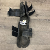 Pr Hvy Closed Boots, velcro *fair, v.dirty, scratches, scraped, faded, frayed/torn edges
