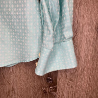 LS Show Shirt, 2 Button collars *gc, older, seam puckers, crinkles
