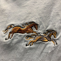 JUNIORS SS Crew Neck T Shirt, Running Horses *gc, wrinkled, mnr faded