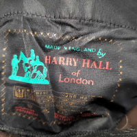 Ribbed Breeches *fair, clean, hairy, older, undone stitching, snag, pilly, velcro: unstitched, frayed, threads & hairy
