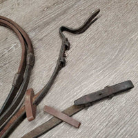 Narrow Rubber Reins,stoppers *fair, rust, v.dirty, sticky rubber, stains, stiff, peeled rubber