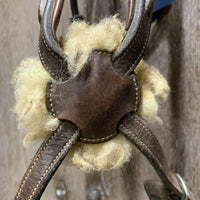 Rsd Padded Figure 8 Noseband, sheepskin *gc, dirt, stiff, v.tight keepers, stains, rubs, scrapes
