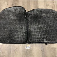 Quilted Dressage Saddle Pad *gc, dirt, stained, v. hairy, rubbed binding, tears, faded, clumpy underside, cut tabs
