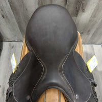 17.5" M *5" Voltaire Palm Beach Close Contact, Pr Voltaire Stirrup Leathers, 2 Billet Guards, 2 D Ring Attachments, Brown Voltaire Cover, Foam Panels, Med Front & Back Blocks, Pro Panels, Flaps: 14.5"L x 14"W Serial #: 0992 22 17.5 3AA M/M Pro B15
