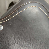 $ Reduced!! 17.5" M *5" Voltaire Palm Beach Saddle, Voltaire Leathers, 2 Billet Guards, 2 D Ring Attachments, Brown Voltaire Cover, Foam Panels, Med Front & Back Blocks, Pro Panels, Flaps: 14.5"L x 14"W Serial #: 0992 22 17.5 3AA M/M Pro B15
