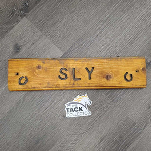 Wooden Stall Plaque "SLY" *gc, v.dirty. scratches