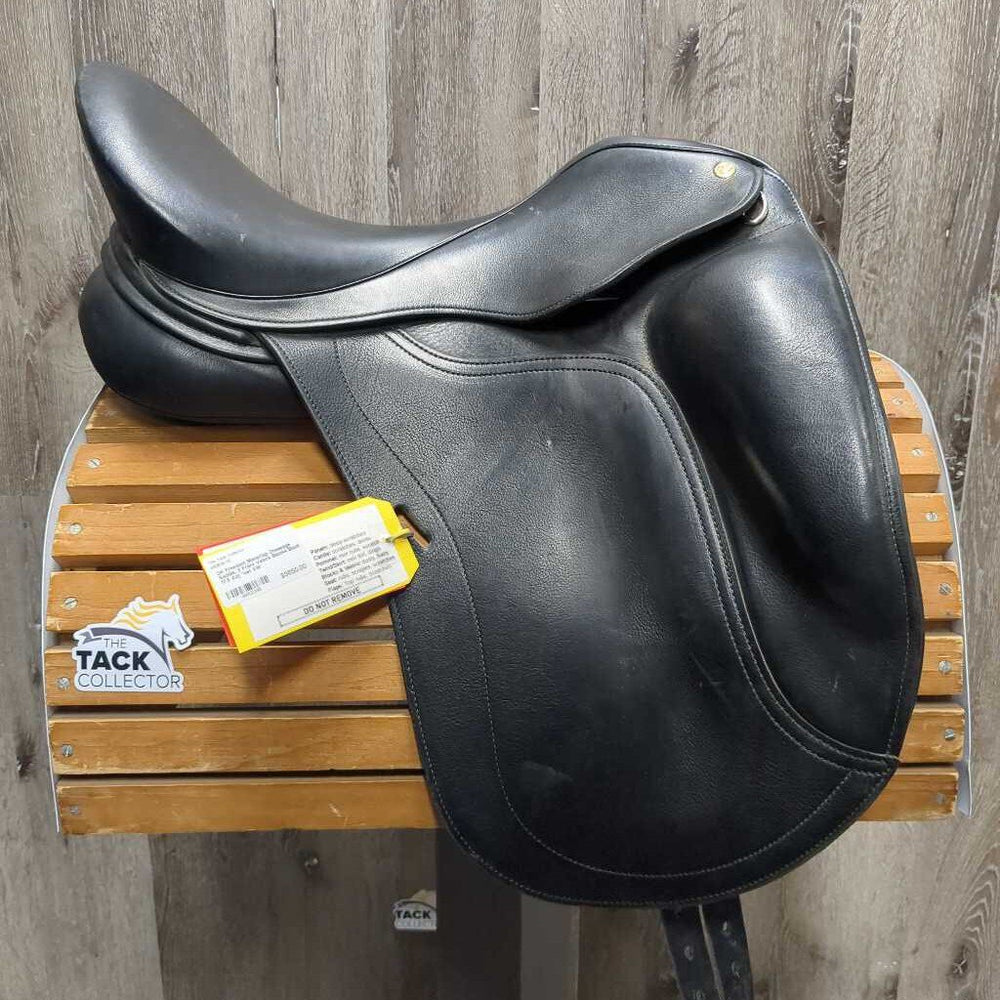 17.5 Adj *set XW DK Freedom Monoflap Dressage Saddle, 2 Front Velcro Blocks, Air Panels, Rear Gusset Panels, Flaps 16