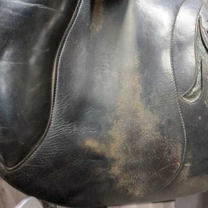 14" Ortho-Flex Endurance Saddle, 28" Neoprene girth, 2x thin Full Shims, 4x sm velcro shims, 3 prs Fleece Panel Covers. Pr Leathers & Irons Serial #XP074