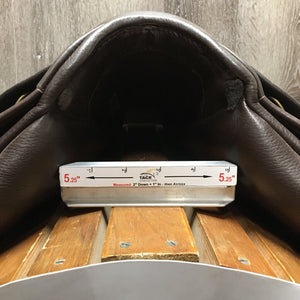 17.5 MW *5.25" Stubben Genesis VSD All Purpose, 2x Billet Guards, Stubben Navy Saddle Cover, Wool Flocking, Rear Gusset Panels, Flaps: 15"L x 13.5"W Serial # C146031 31