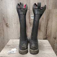 Pr Muck Boots *vgc, mnr dirt, holey inner heel, faded