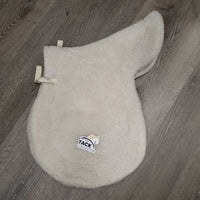 Fitted Fleece Hunter Saddle Pad *gc, v. mnr dirt, hair, dingy, clumpy fleece
