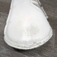 Pr Closed Hind Boots, velcro *fair/gc, clean, edges: torn & undone seams, velcro: hairy, weak & discolored
