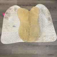 Quilt Dressage Saddle Pad , Wool *gc, clean, stains, dingy, puckers, chrunk? mnr stiff, rubs/pills
