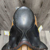 16.5 XW *6.75" Stubben Juventus Dressage Saddle, Lg Front Blocks, Wool Flocking, Rear Gusset Panels, Flaps: 15" W x 11" Serial # XW 8840302
