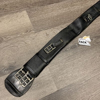 Leather Dressage - Short Tri Fold Girth, 3rd Billet Buckle *gc, older, dusty, hair, rust, film, undone keeper stitching
