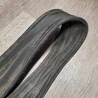 Nylon Web Neoprene Girth, x1 els *gc, v.dirty, v.rusty, hair
