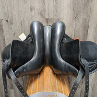 18" *adj MW *5.5" Schleese Heike Kemmer Dressage Saddle, 2 Lg Front Velcro Blocks, Navy Schleese Cover, Wool Flocking, Rear Gusset Panels, Cut out Shoulder Panels, Flaps: 17.5"L x 12"W Serial #: 3-HW-SR 3-17.5 10095S0211
