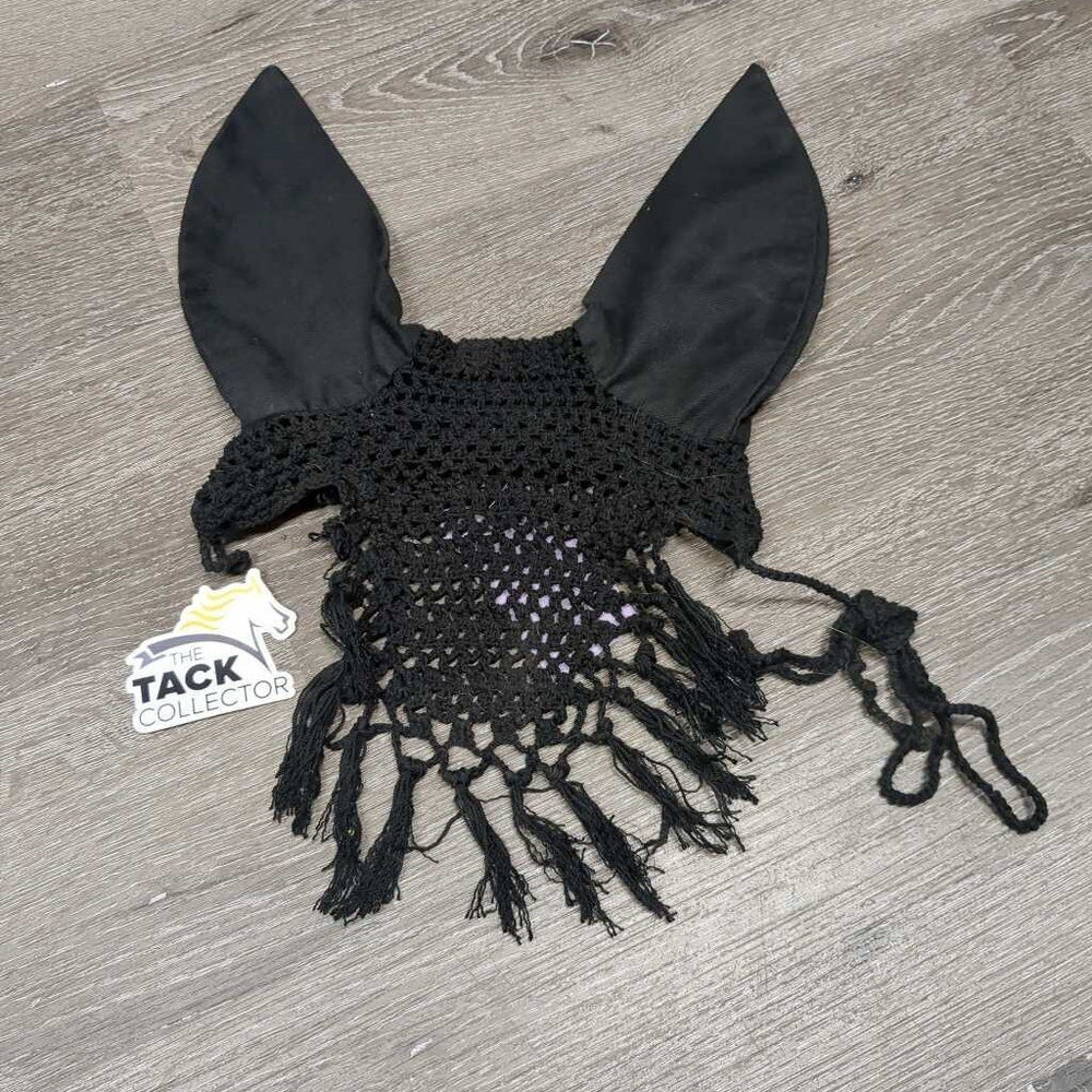 Crochet Fly Bonnet, fringe *gc, mnr hair, dirt, frays, knotted, tangled fringe, faded