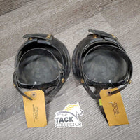 Pr Hoof Boots, 1 Anti Slip Shim, 6 straps: 2 Pastern & 4 Front, mesh bag, 1 Full extra Set, manual *dirty, gc, scrapes, rubs
