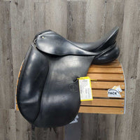 17.5 Adj *W - 5.5" Schleese JES Dressage Saddle, Navy Cotton Schleese Cover, Lg Front Blocks, Rear Gusset Panels, Air Panels, Flaps: 17.75"L x 12"W Serial #: 3-17.5 1198H1101
