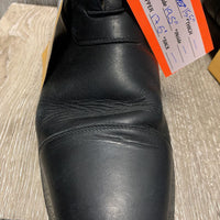 Pr Field Boots, zips, Black Bag *gc, clean, oldedr, dusty, residue, mnr heel rubs
