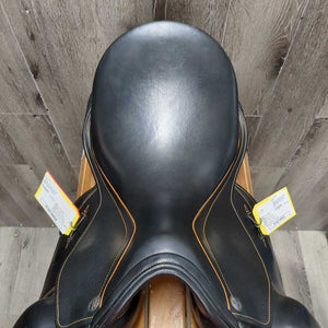 18 *31 cm *MW - 5.5"+ Zaldi San Jorge Plana Dressage Saddle, Black Cotton Cover, Lg Exterior Blocks, Wool & Foam panels, Rear Gusset Panels, Flaps: 15.5"L x 12"w Serial #: 18 31 131065