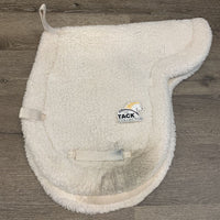 Fleece Fitted Hunter Saddle Pad, 2x velcro loops /side *gc, clean, clumpy, rubs, clumpy, stains
