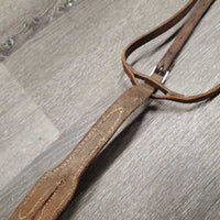 Flat Narrow Running Martingale, snap *fair/gc, No Stopper, v.dry & stiff, older, mnr dirt, dents, discolored/faded, xholes
