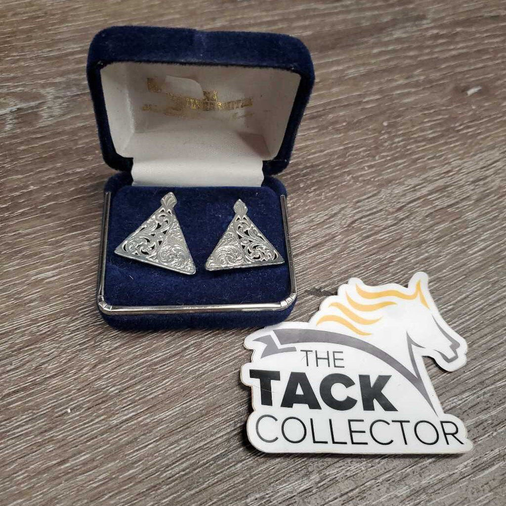 Pr Engraved Silver Earrings, velvet box *xc, mnr dusty box