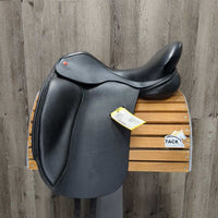 18" adj *Red/Wide in Hastilow Concept Hastilow Concept Dressage, Navy Hastilow Fleece Cover, info, 2 extra Gullets" White XWide & Orange W/XW, Wool Flocking, Lg/Xlg Front Blocks, Front & Back Gusset Panels, Flaps: 17.5"L x 12"W Serial # 2016 5672
