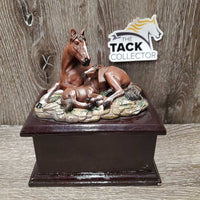 Mare and Foal Lid, Wood Box *gc/fair, peeling paint edges
