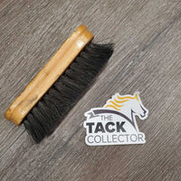 Stiff Face Brush *gc, dirt, hairy, scraped edges, mnr bent bristles
