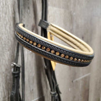Dressage Bridle, Rubber Reins, "Pink" Browband, Crank, buckles *N0 Flash, gc, mnr residue, scraped edges, mismatched *Reins: creases, crackles/splits, dry, stiff, scraped edges
