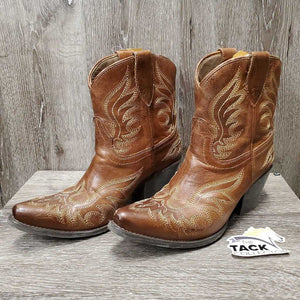 Pr Short Pointy Toe Western Boots *vgc, clean, mnr toe dings & scrapes