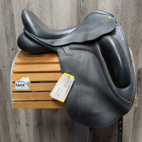 17 Adj *Set MW *5.25" NSC Rhomeo Monoflap Dressage Saddle, Burgundy Saddle Doctor Cover, Lg Exterior Front Blocks, Front & Rear Gusset Panels, Wool Flocking, Flaps: 17"L x 9"W Serial #: P 3 17 31 MR 63911
