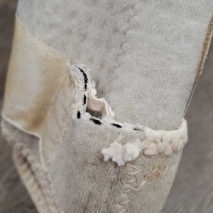 Pr Closed Boots, velcro *gc/fair, clean, pilly, rubs, stains, dingy, hairy, peeled straps, older, rips