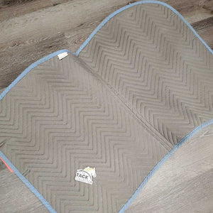 Quilt Jumper Saddle Pad *gc, clean, pilly, stained