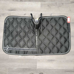 Satin Quilt Dressage Saddle Pad, 1x piping *vgc, dirt, hairy