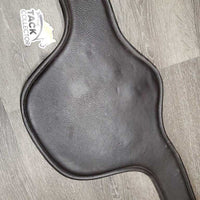 Lg Leather Belly Girth, 2x els, 3x D Rings, Strap *xc, mnr rubs, stains, scratches & dust
