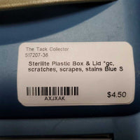 Plastic Box & Lid *gc, scratches, scrapes, stains

