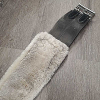 Leather Girth, velcro fleece liner, 2x els, 3x D Ring *gc, dirty, clumpy, scratches, faded, engraved
