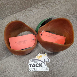 Pr Rubber Pull On Hind Boots, tag *new, dirty, residue